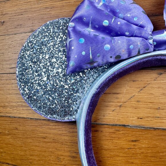 Disney 2022 Tomorrowland Celestial Silver Purple Bow Minnie Ears Headband - Picture 4 of 12